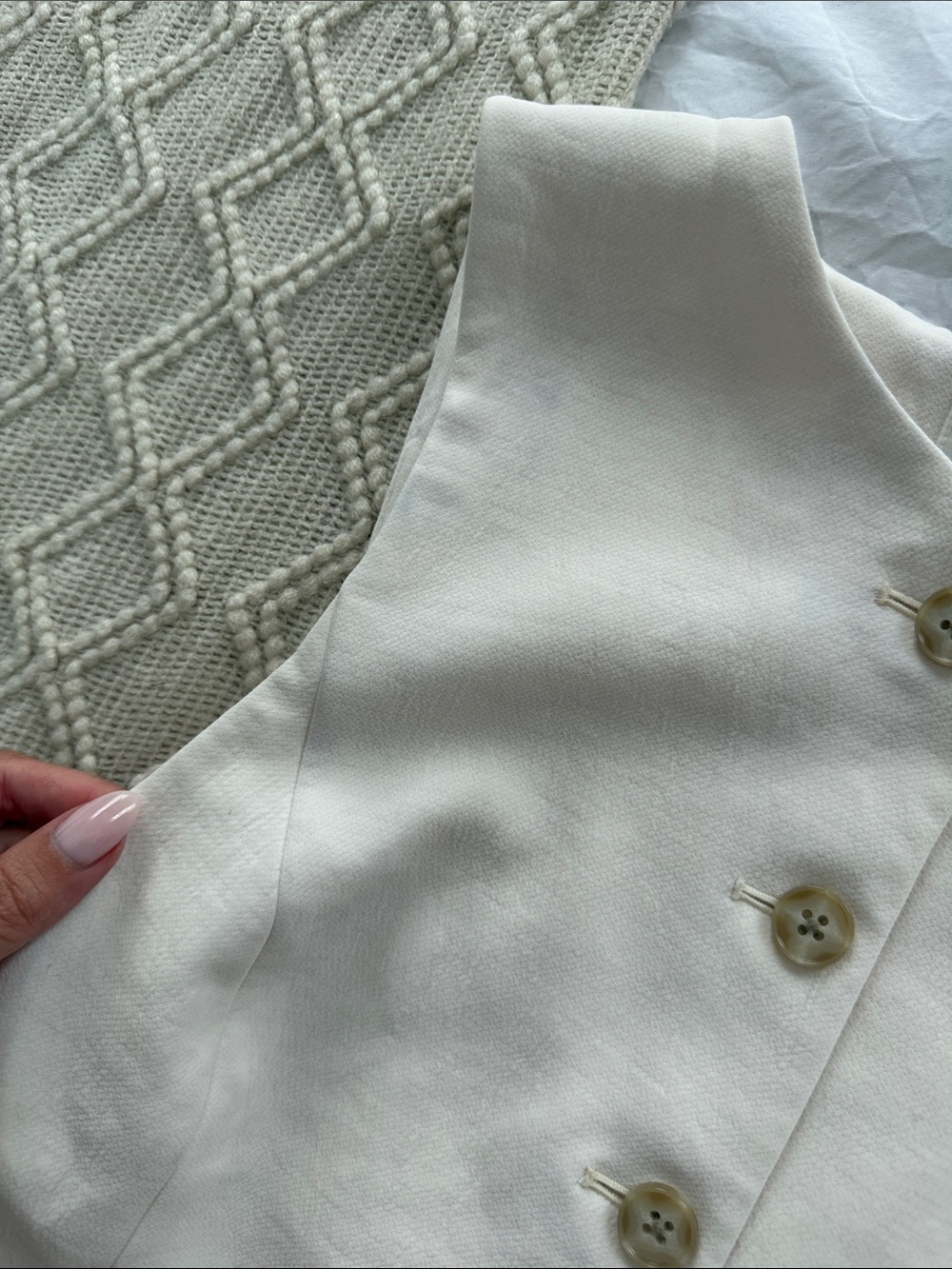Wilfred Regal Vest - Light Birch - Picture 3 of 6
